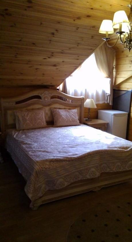 Hostal Комплекс Відпочинку Goldfіsh Сlub Babintsy Habitación foto