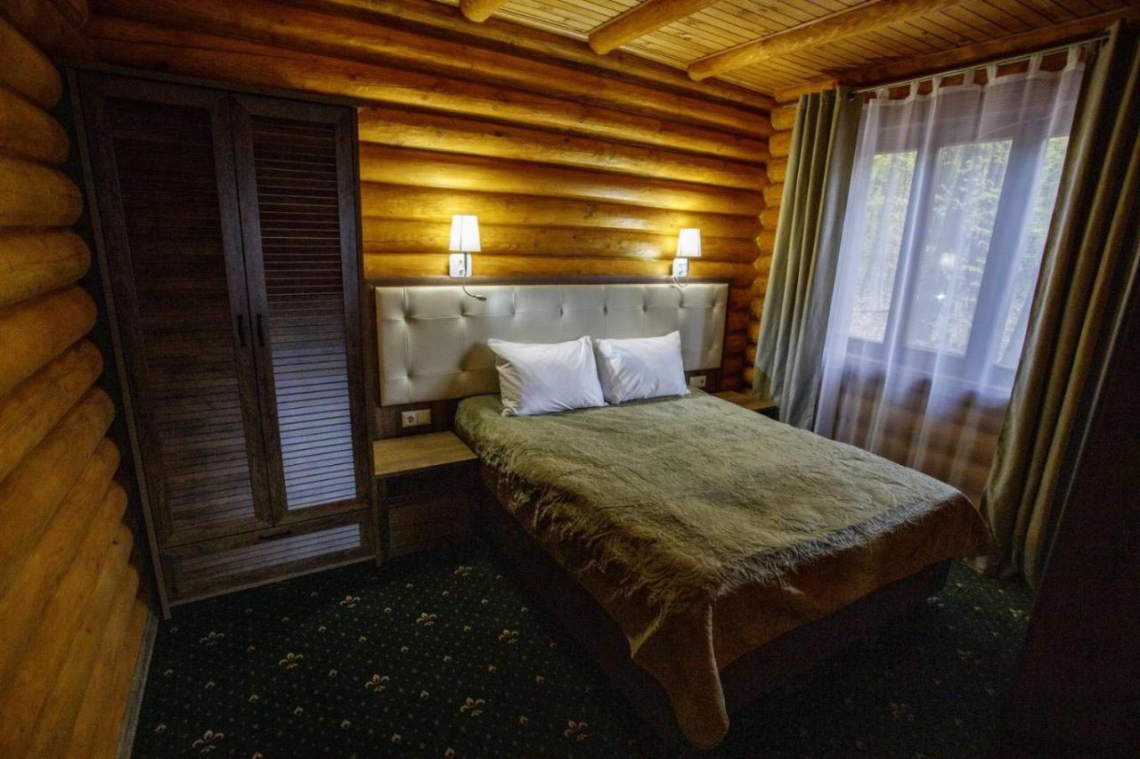 Hostal Комплекс Відпочинку Goldfіsh Сlub Babintsy Exterior foto