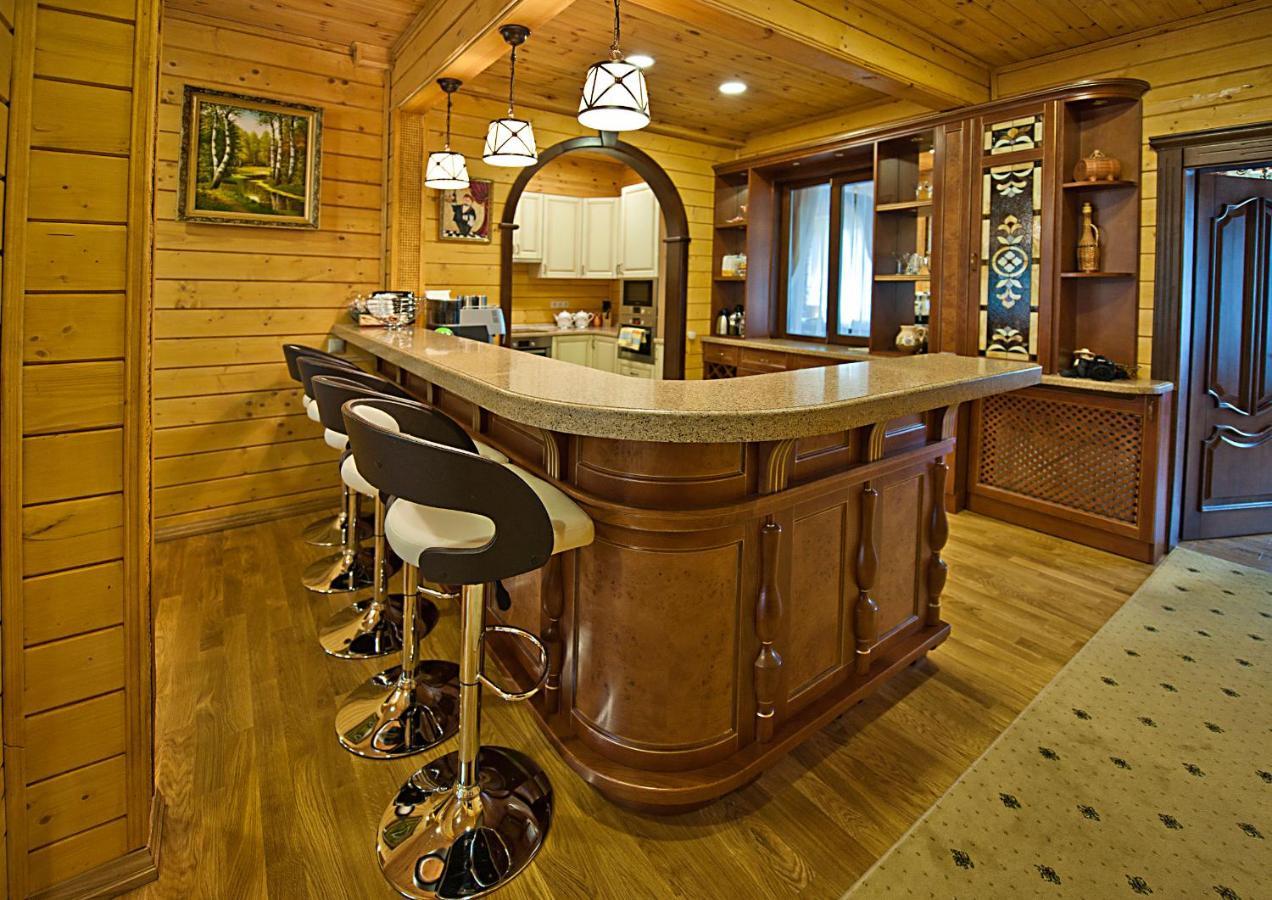 Hostal Комплекс Відпочинку Goldfіsh Сlub Babintsy Exterior foto